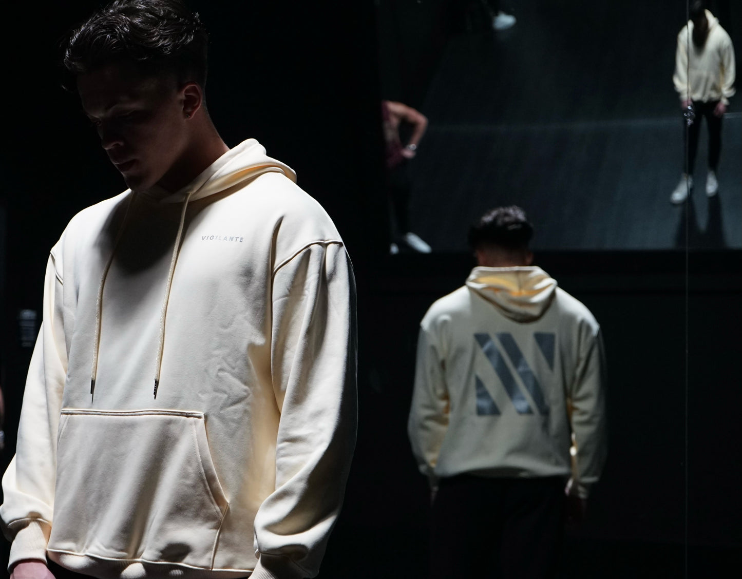 Active Wear Reflective Hoodie